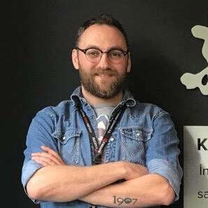 UMUT UĞUR 