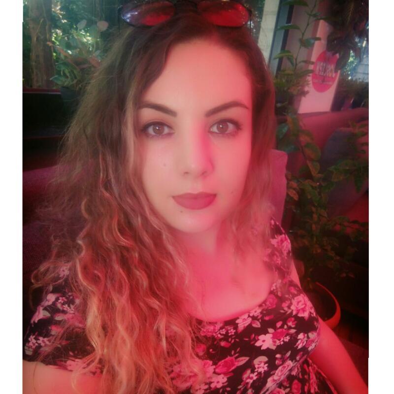 Melek Uslu 