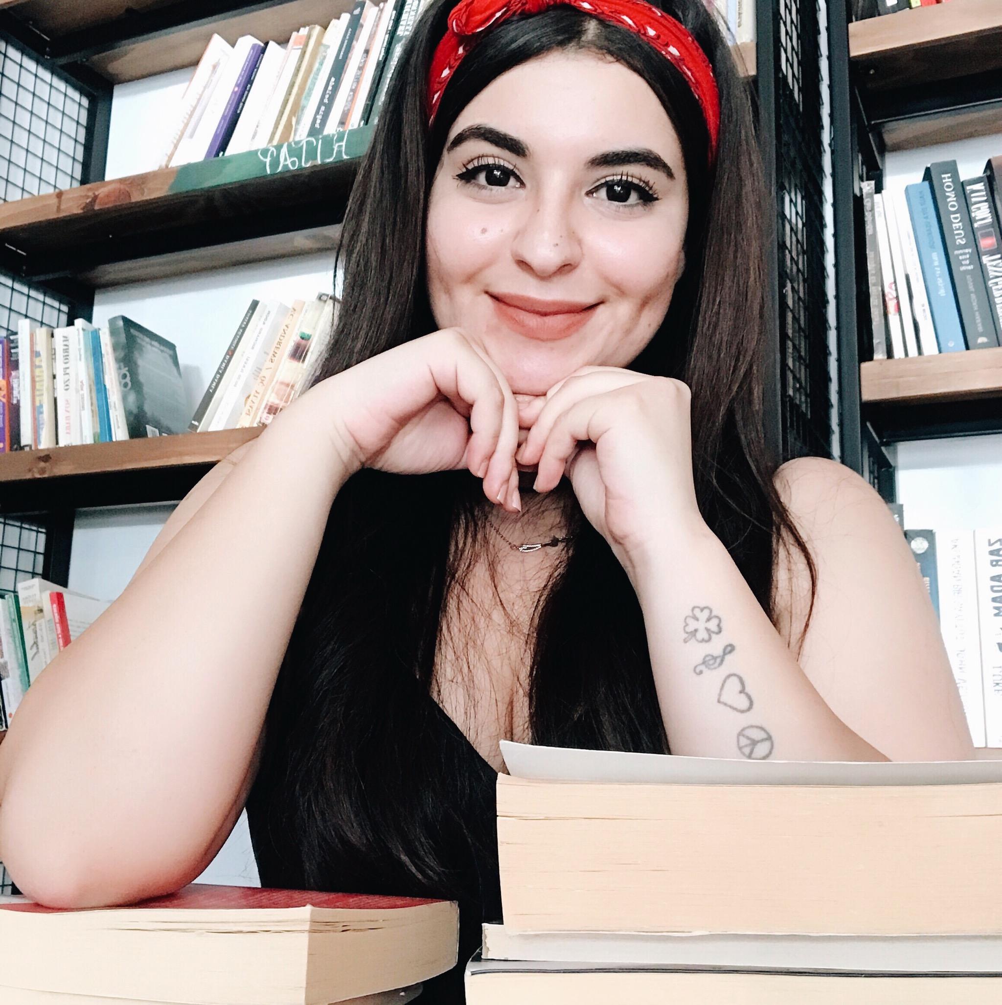 Tuğçe Üstünkurucu