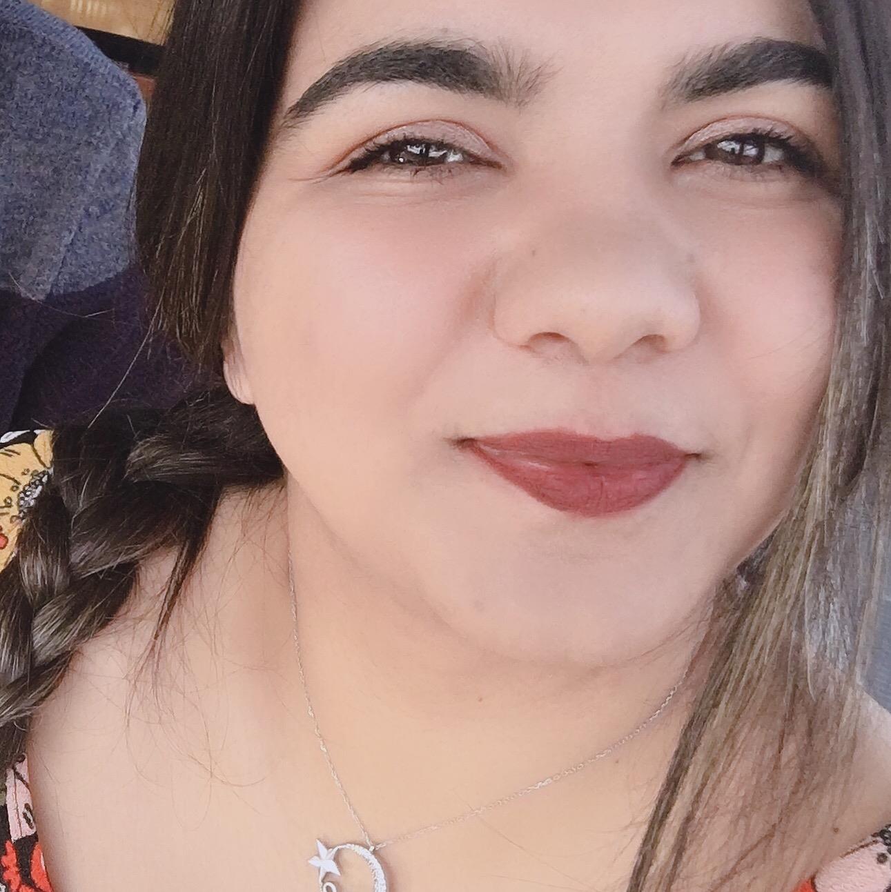 Dilek  gölgeli
