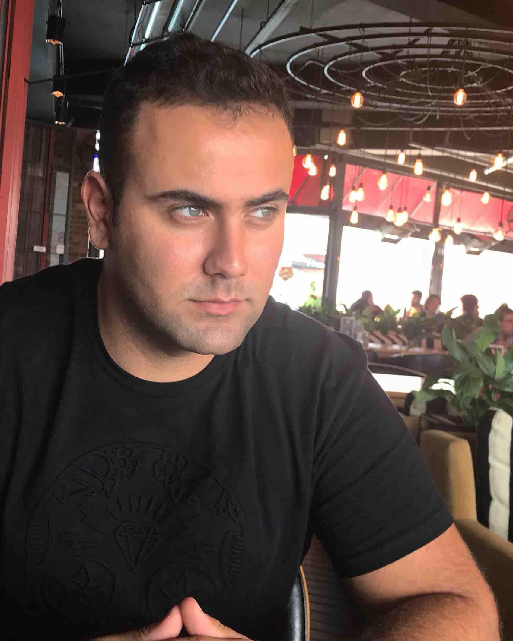 Emre Dörtoluklar