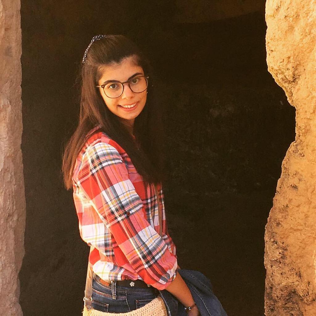 Esma eda ezer